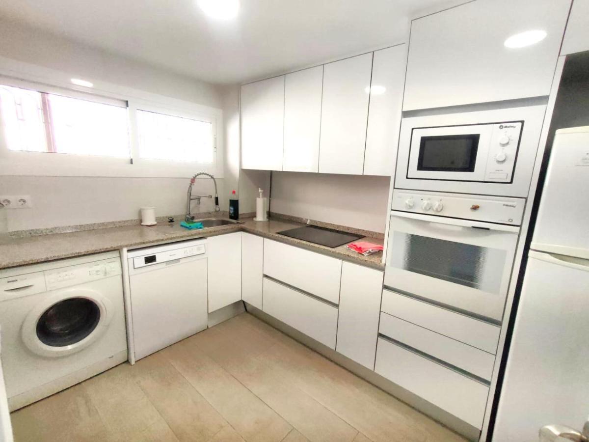 Very Lightful Apartment. Incredible Sea Views. Big Terrace, Swimming Pool. Ac. Very Close To Alicante City Center. エクステリア 写真