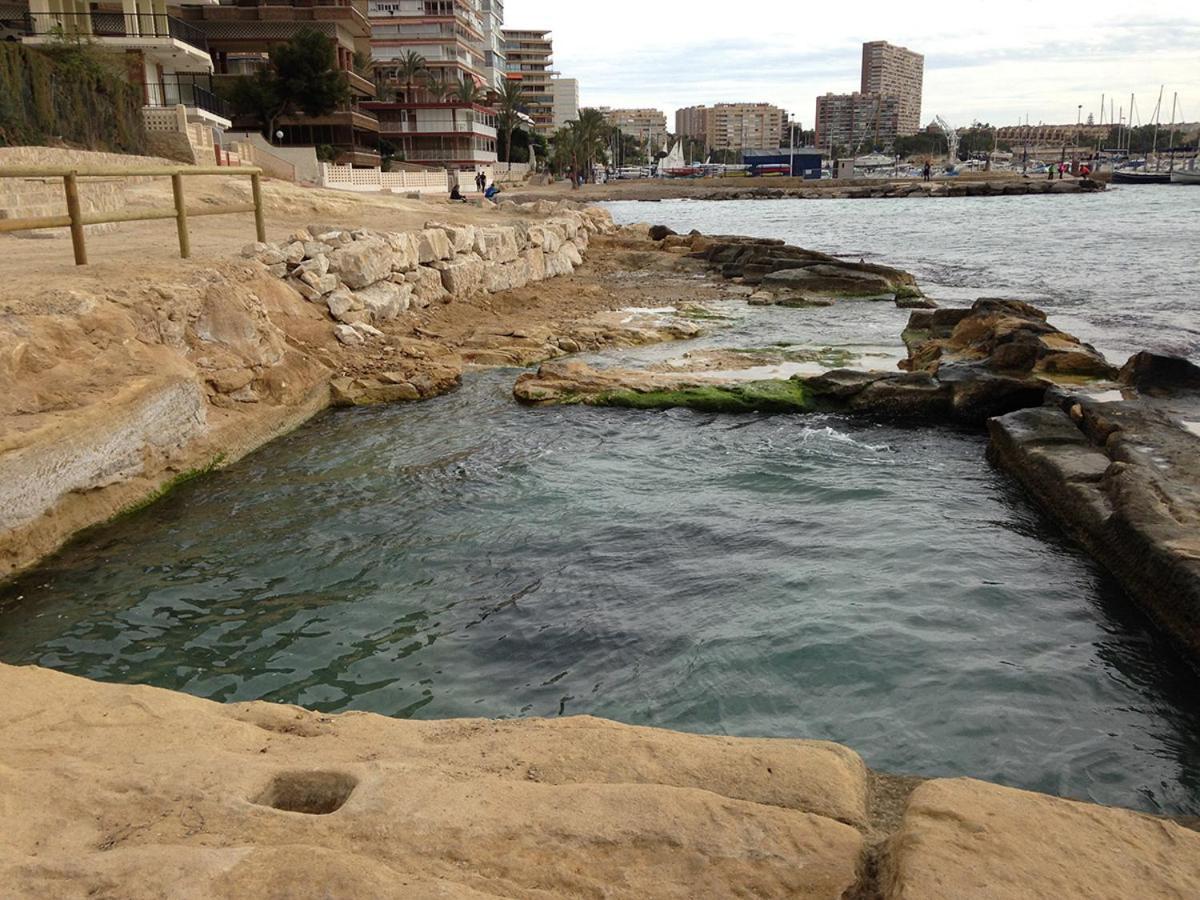 Very Lightful Apartment. Incredible Sea Views. Big Terrace, Swimming Pool. Ac. Very Close To Alicante City Center. エクステリア 写真