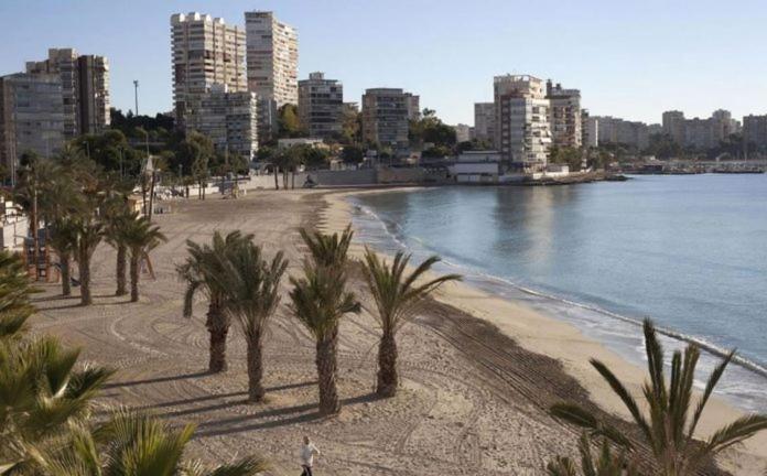 Very Lightful Apartment. Incredible Sea Views. Big Terrace, Swimming Pool. Ac. Very Close To Alicante City Center. エクステリア 写真